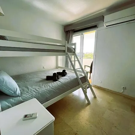 La Siesta Ii *
